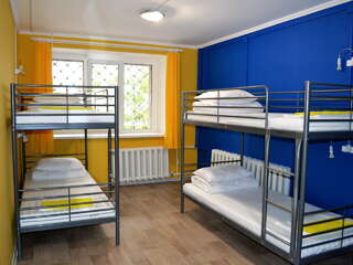 Гостиница Clean Hostel na Borsoeva Улан-Удэ Кровать в общем 8-местном номере-1